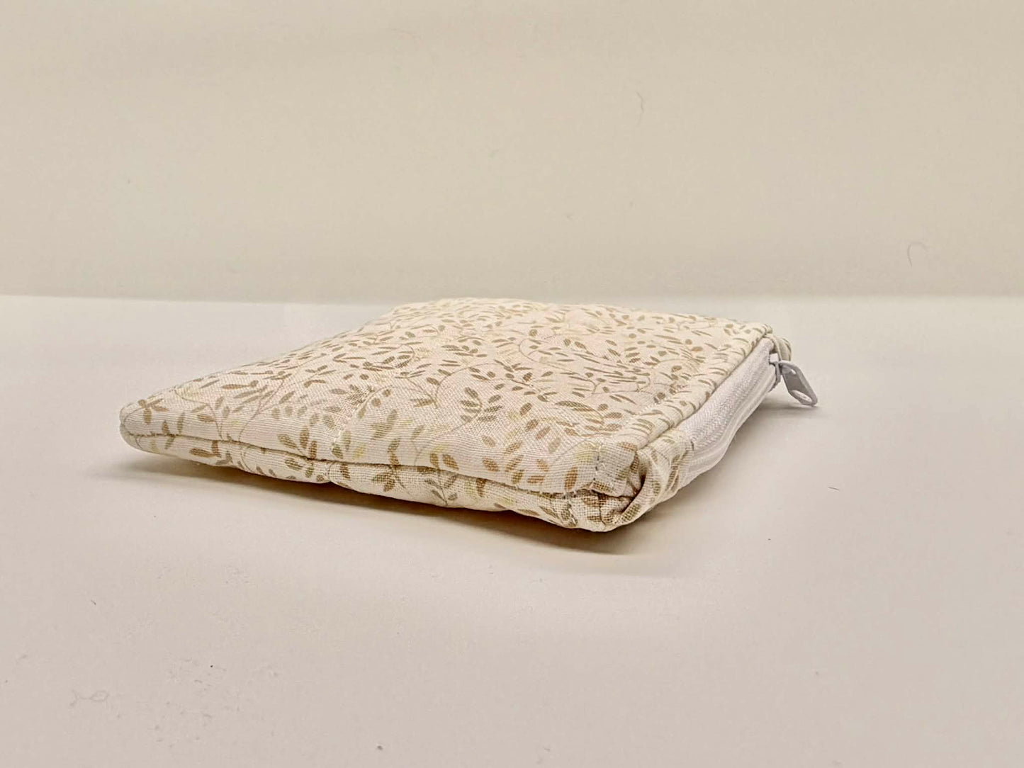 Zipper Pouch ~ Linen Vines