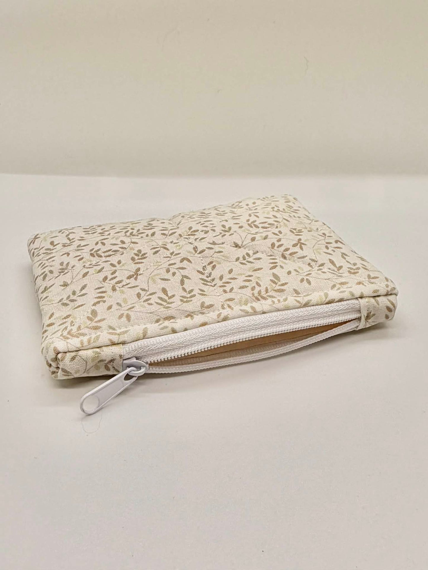 Zipper Pouch ~ Linen Vines